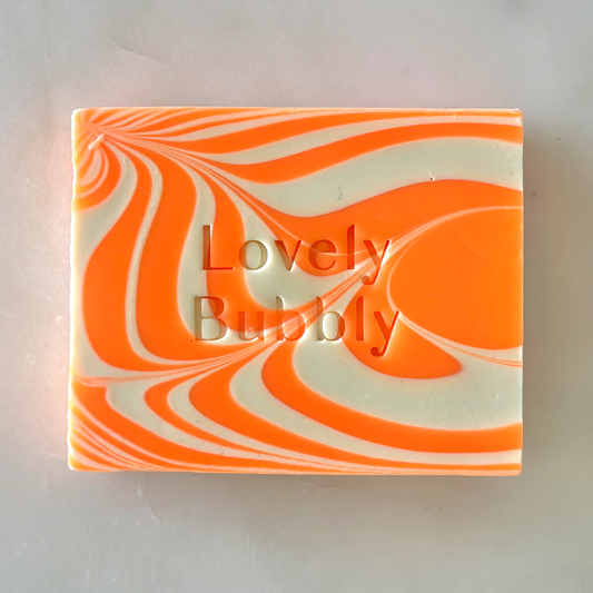 🍊 Orange Pop Swirl Soap